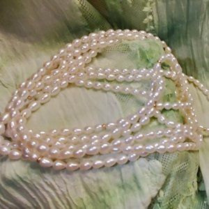 Freshwater pearl necklace